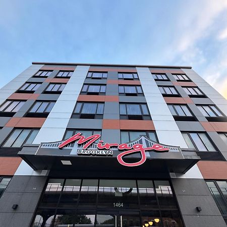 ניו יורק Hotel Mirage Brooklyn מראה חיצוני תמונה