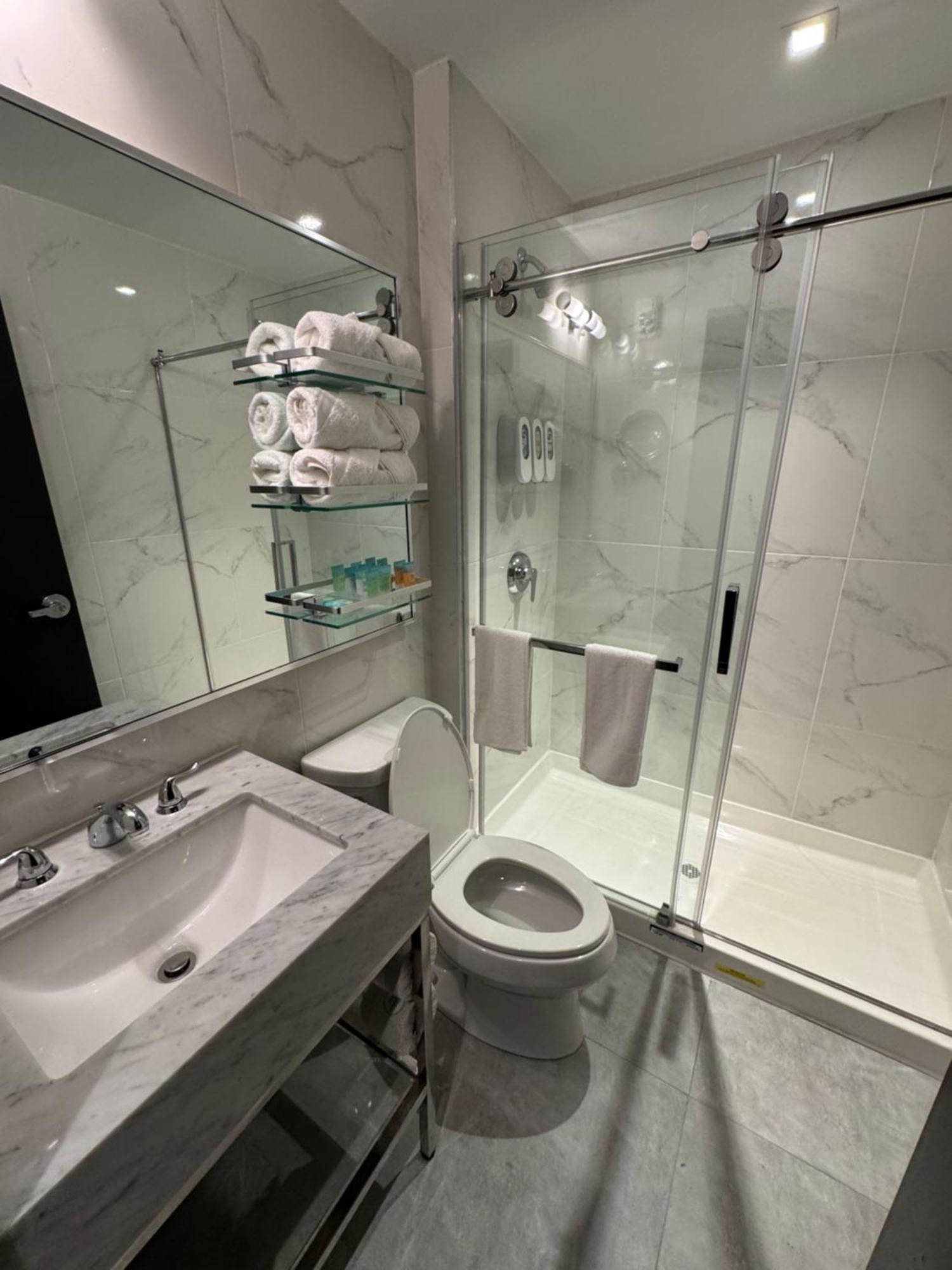 ניו יורק Hotel Mirage Brooklyn מראה חיצוני תמונה